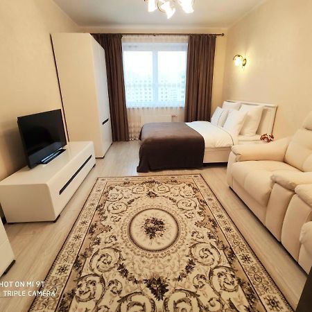 Comfort Apartments - Bright Family Suite Hrodna Kültér fotó