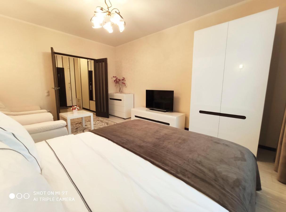 Comfort Apartments - Bright Family Suite Hrodna Kültér fotó